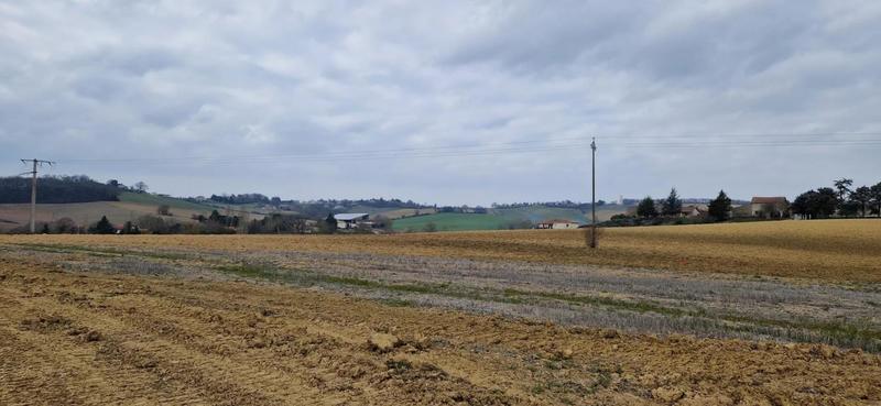 Terrain constructible - 1 595 m²