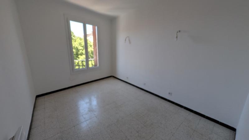 Appartement - 77 m² - 4 pièces