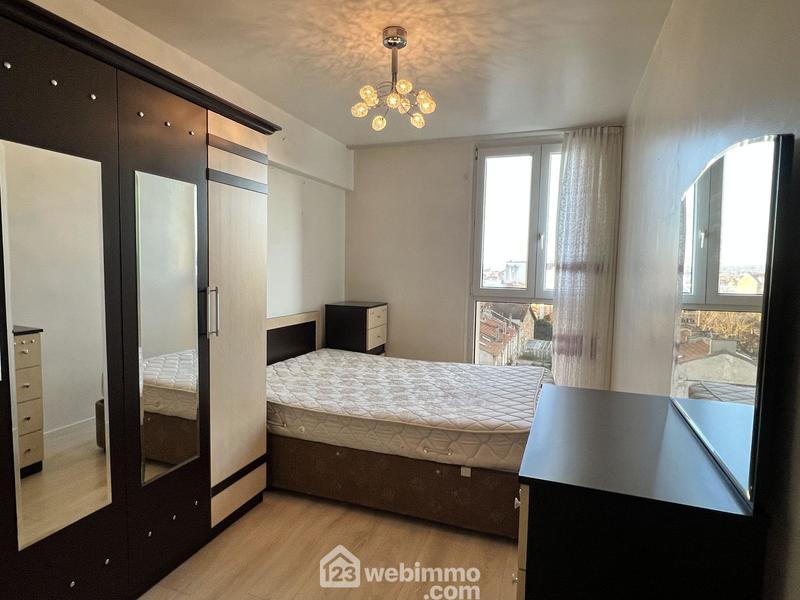 Appartement - 67 m² - 4 pièces