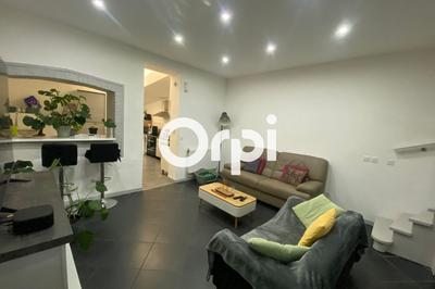 Maison - 121 m² - 5 pièces