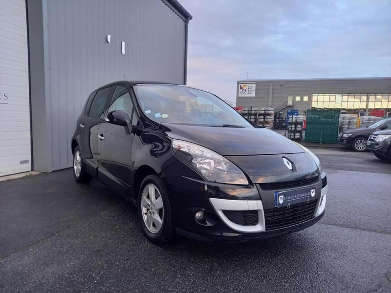 Renault Scénic 1.9 dCi 130 Ch Expression