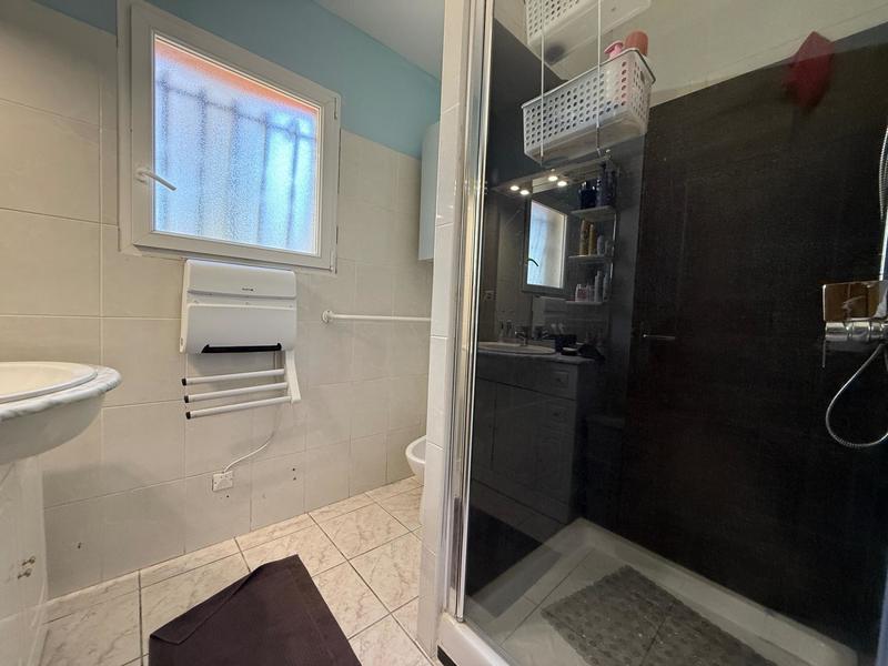 Maison - 236 m² - 10 pièces