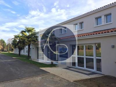 Appartement - 49 m² - 1 pièce