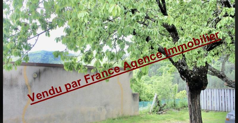 Maison en pierre - 7 pièces