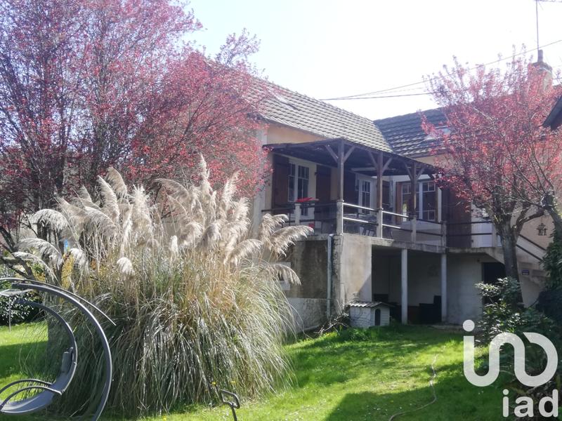 Maison - 180 m² - 6 pièces