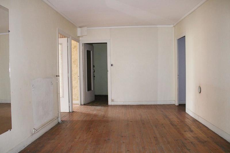 Maison - 200 m² - 12 pièces