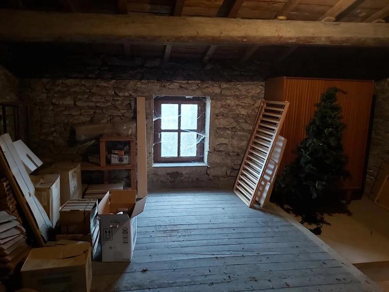 Propriété - 212 m² - 5 pièces