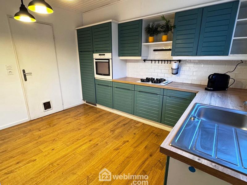 Maison - 83 m² - 4 pièces