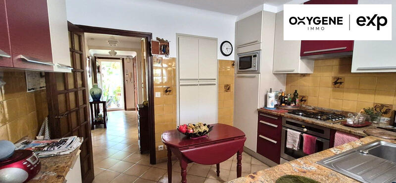 Viager - Villa - 150 m² - 6 pièces