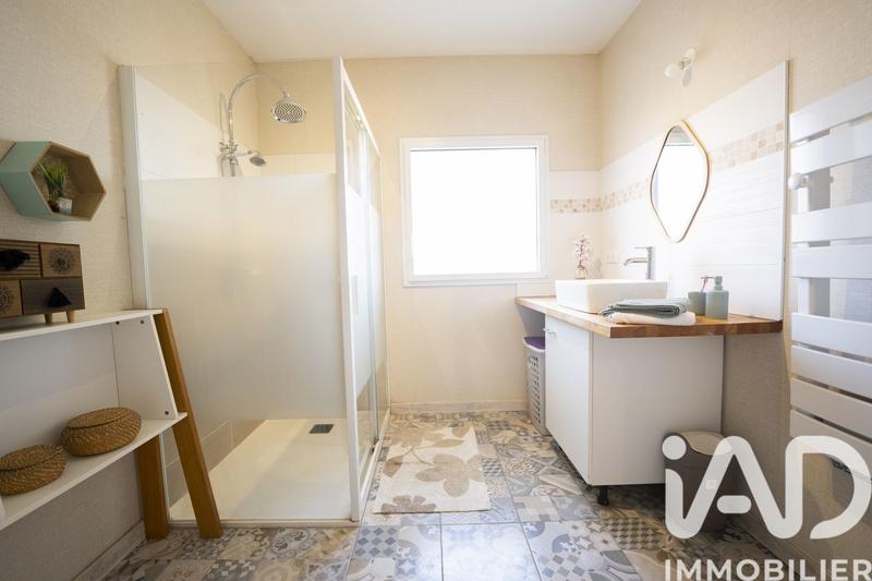 Maison - 275 m² - 5 pièces