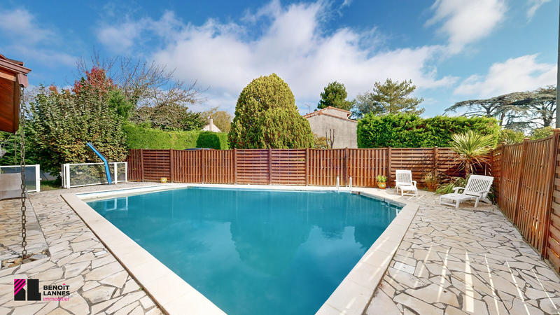 Maison - 142 m² - 5 pièces