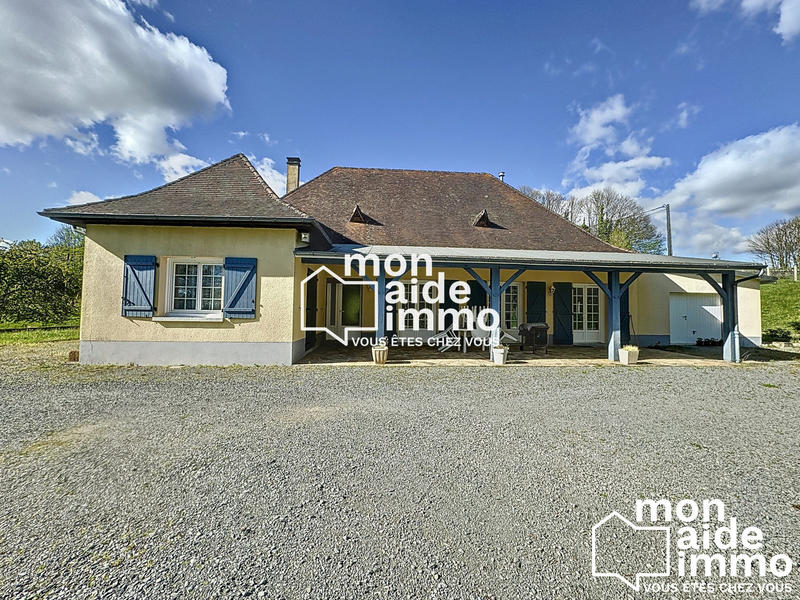 Maison - 135 m² - 6 pièces