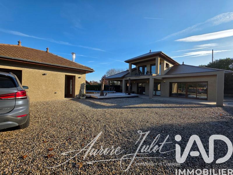 Maison - 150 m² - 4 pièces