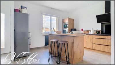 Maison - 146 m² - 5 pièces