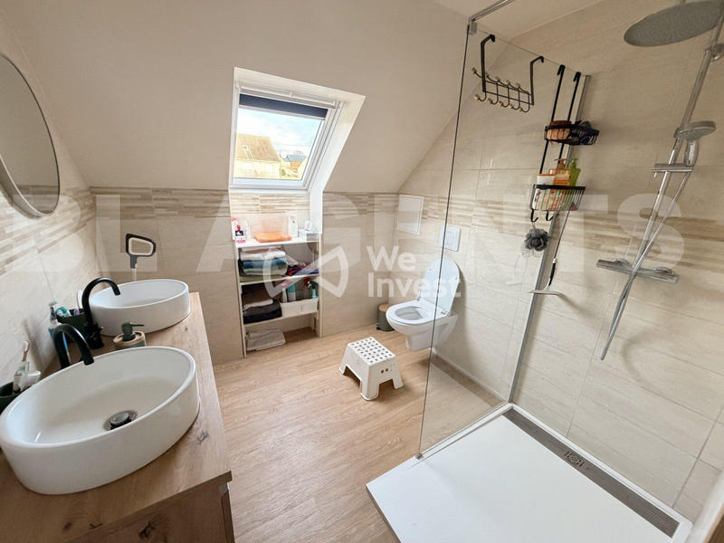 Maison - 143 m² - 6 pièces