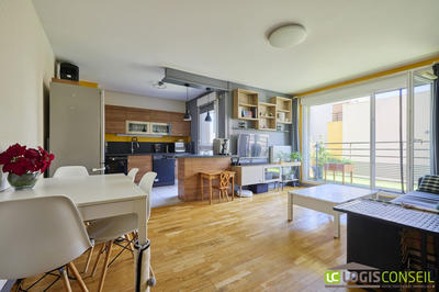 Appartement - 60 m² - 3 pièces