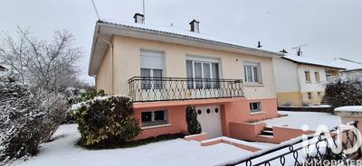 Maison - 88 m² - 4 pièces