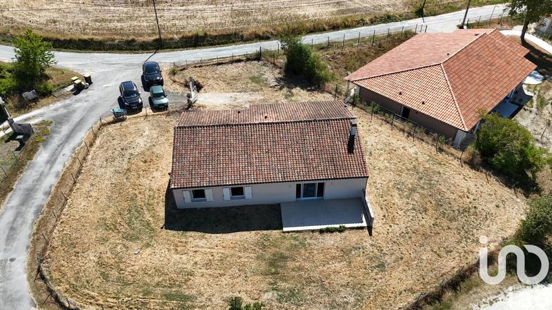 Maison - 380 m² - 4 pièces