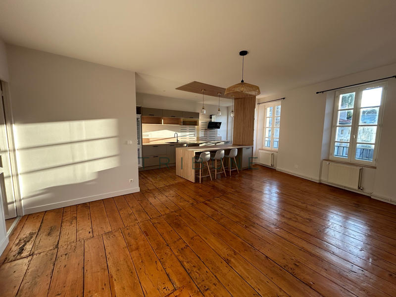 Appartement - 123 m² - 3 pièces