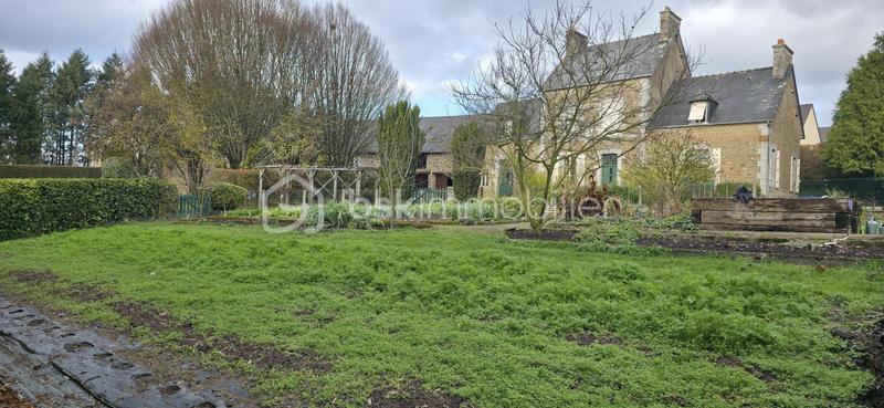 Corps de ferme - 201 m² - 8 pièces