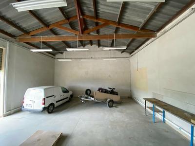 Atelier d'activités - 210 m²
