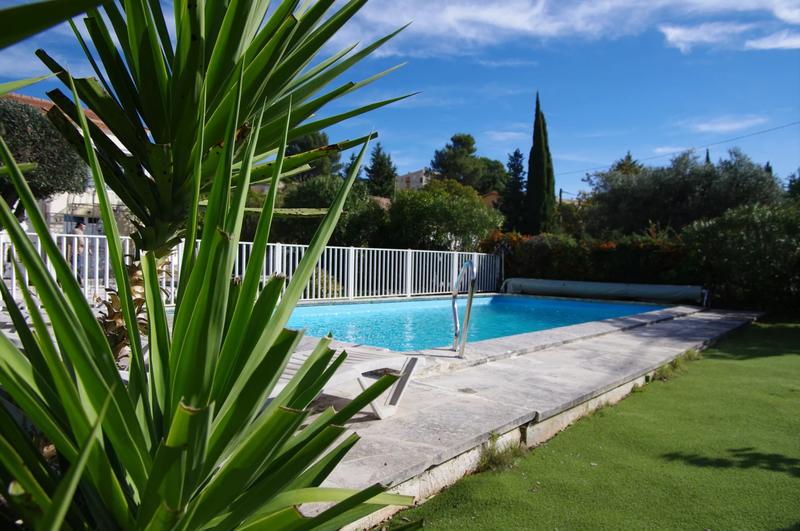 Maison - 182 m² - 6 pièces