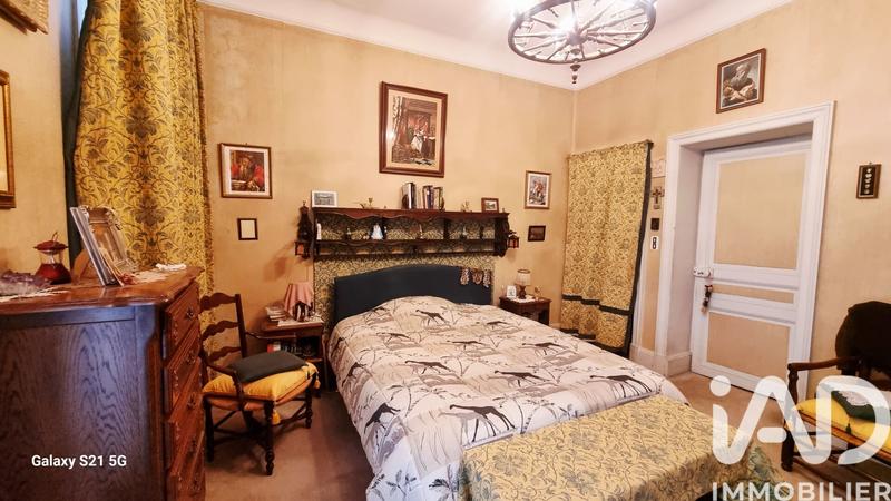 Maison de maîtres - 235 m² - 9 pièces