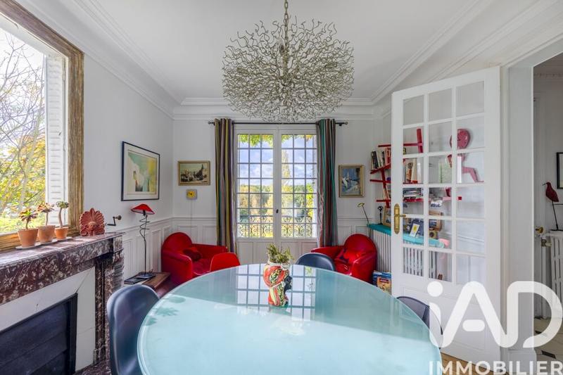 Maison - 175 m² - 8 pièces