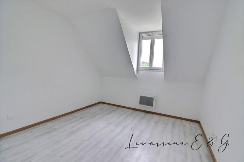 Maison - 102 m² - 5 pièces