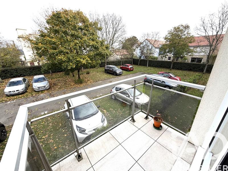 Appartement - 94 m² - 4 pièces