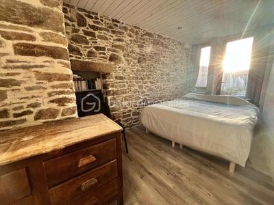 Maison de ville - 76 m² - 4 pièces