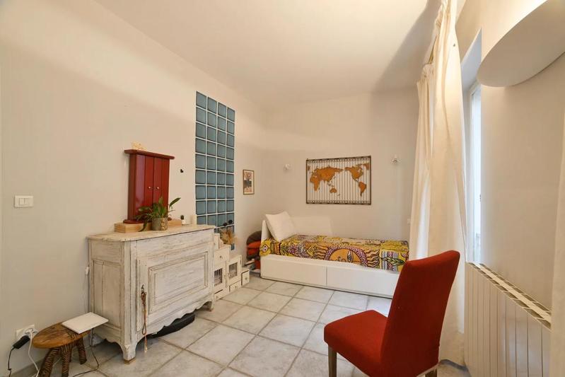 Maison - 187 m² - 7 pièces