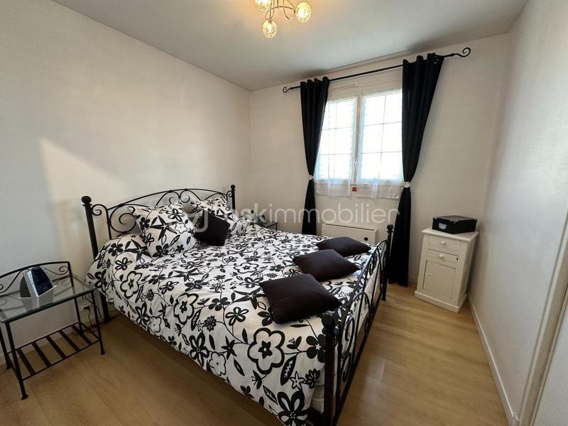 Maison - 98 m² - 5 pièces