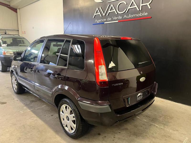 Ford Fusion 1.6 TDCi Break 90cv