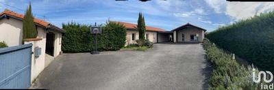 Maison - 206 m² - 8 pièces