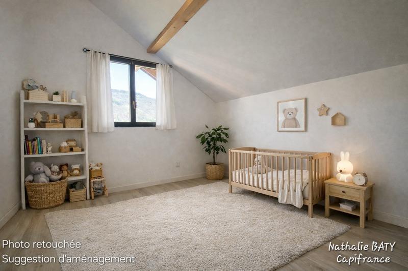 Maison - 182 m² - 7 pièces