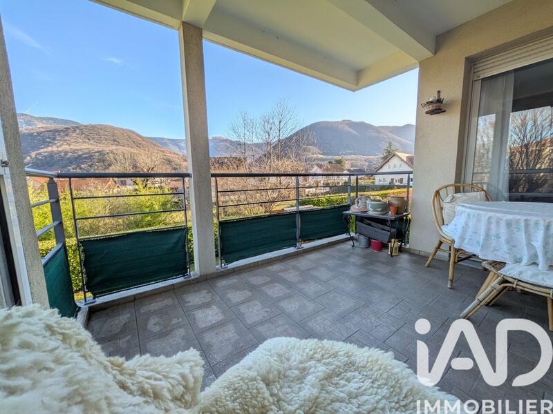 Appartement - 84 m² - 4 pièces