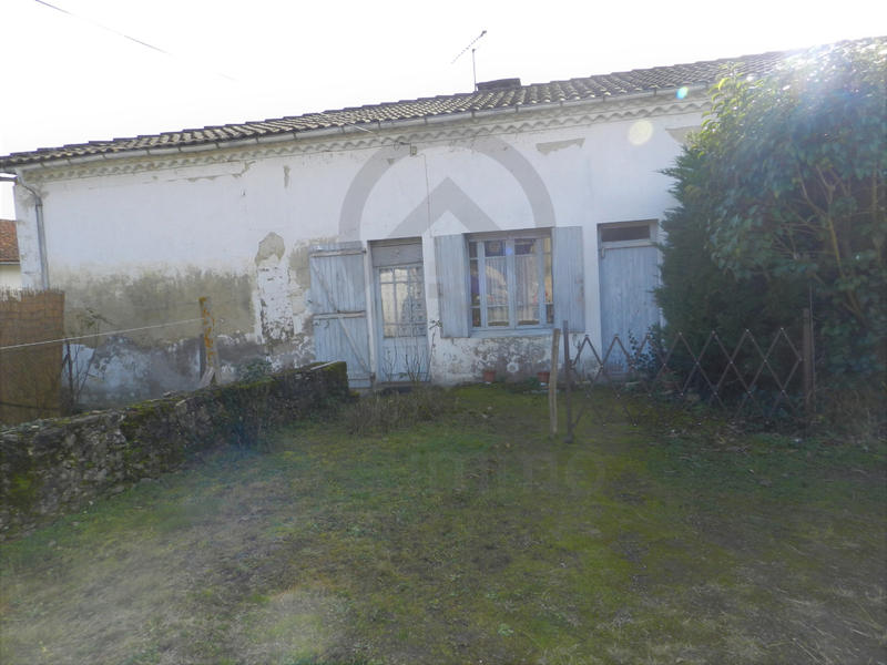 Immeuble - 443 m² - 24 pièces