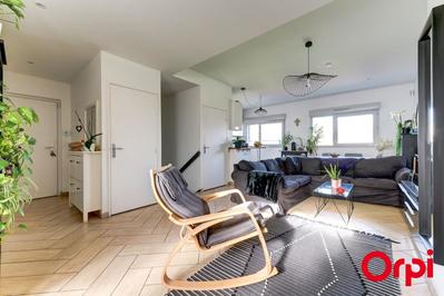 Duplex - 98 m² - 5 pièces