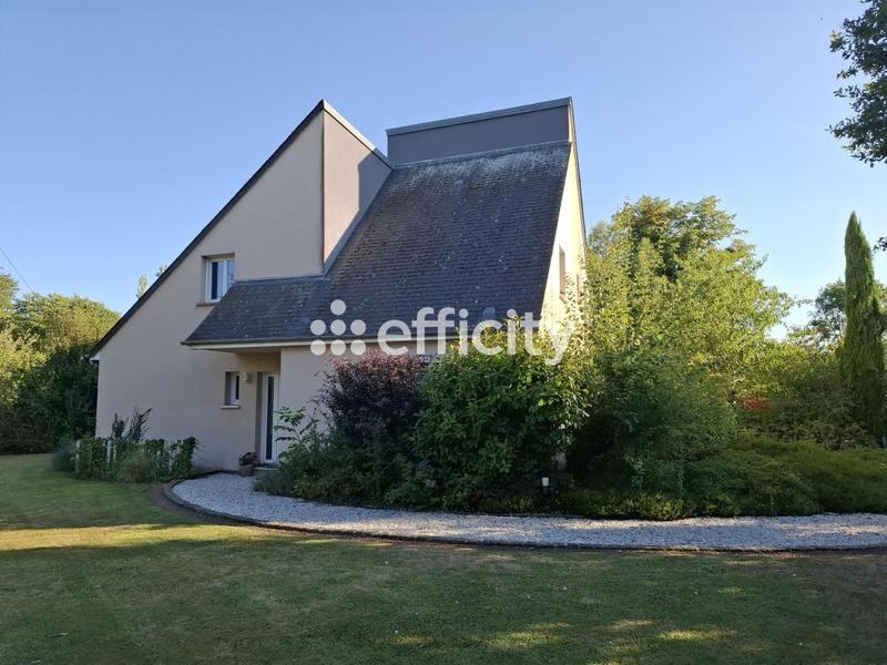 Maison - 185 m² - 10 pièces
