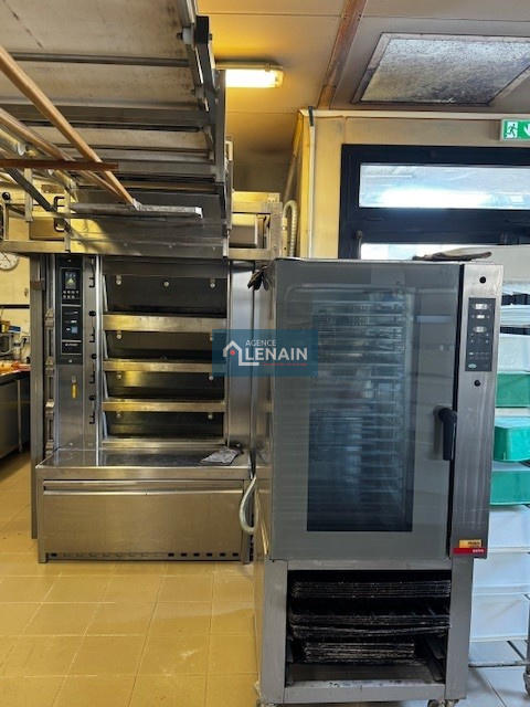 Fonds de commerce - Magasins - 172 m²