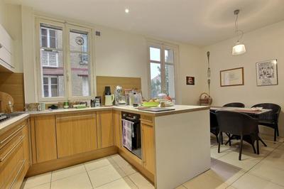 Appartement - 84 m² - 4 pièces