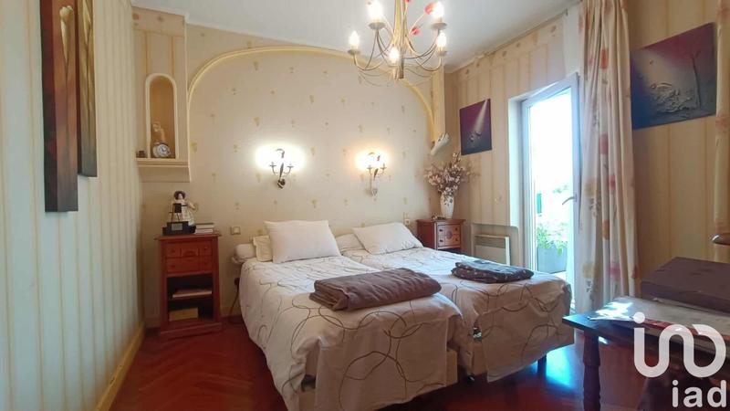 Maison de maîtres - 166 m² - 8 pièces