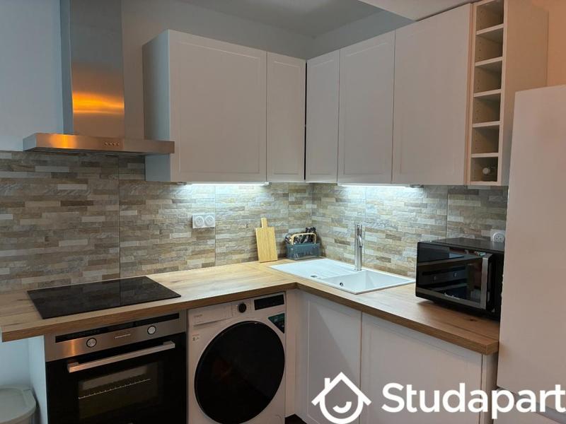 Chambre - 12 m² - 1 pièce