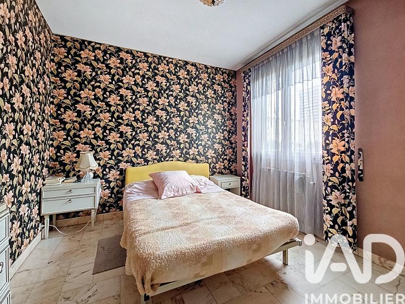 Maison - 161 m² - 7 pièces