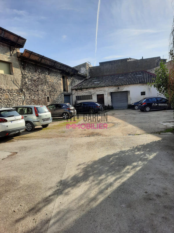 Parking / Garage - 14 m²