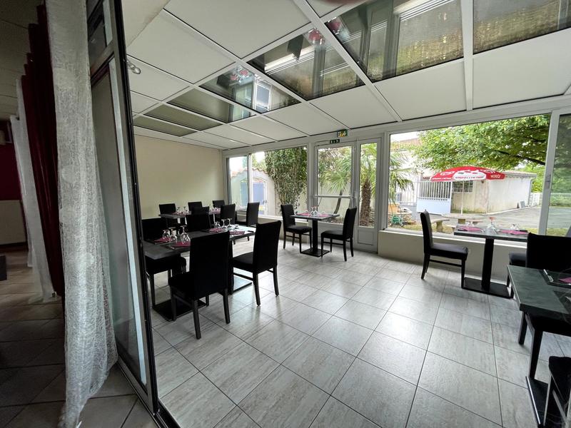 Local commercial - 554 m²