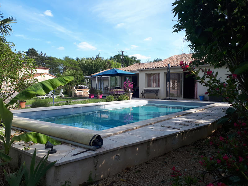 Maison - 170 m² - 8 pièces