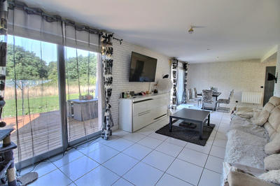 Maison - 150 m² - 6 pièces