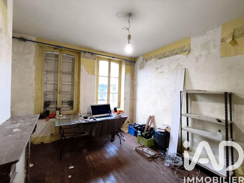 Maison - 176 m² - 10 pièces